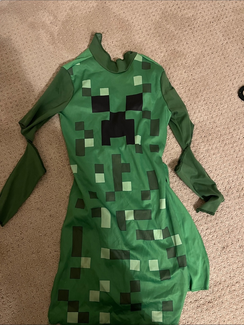 Minecraft creeper Halloween costume, size 10 large - Picture 3 of 5